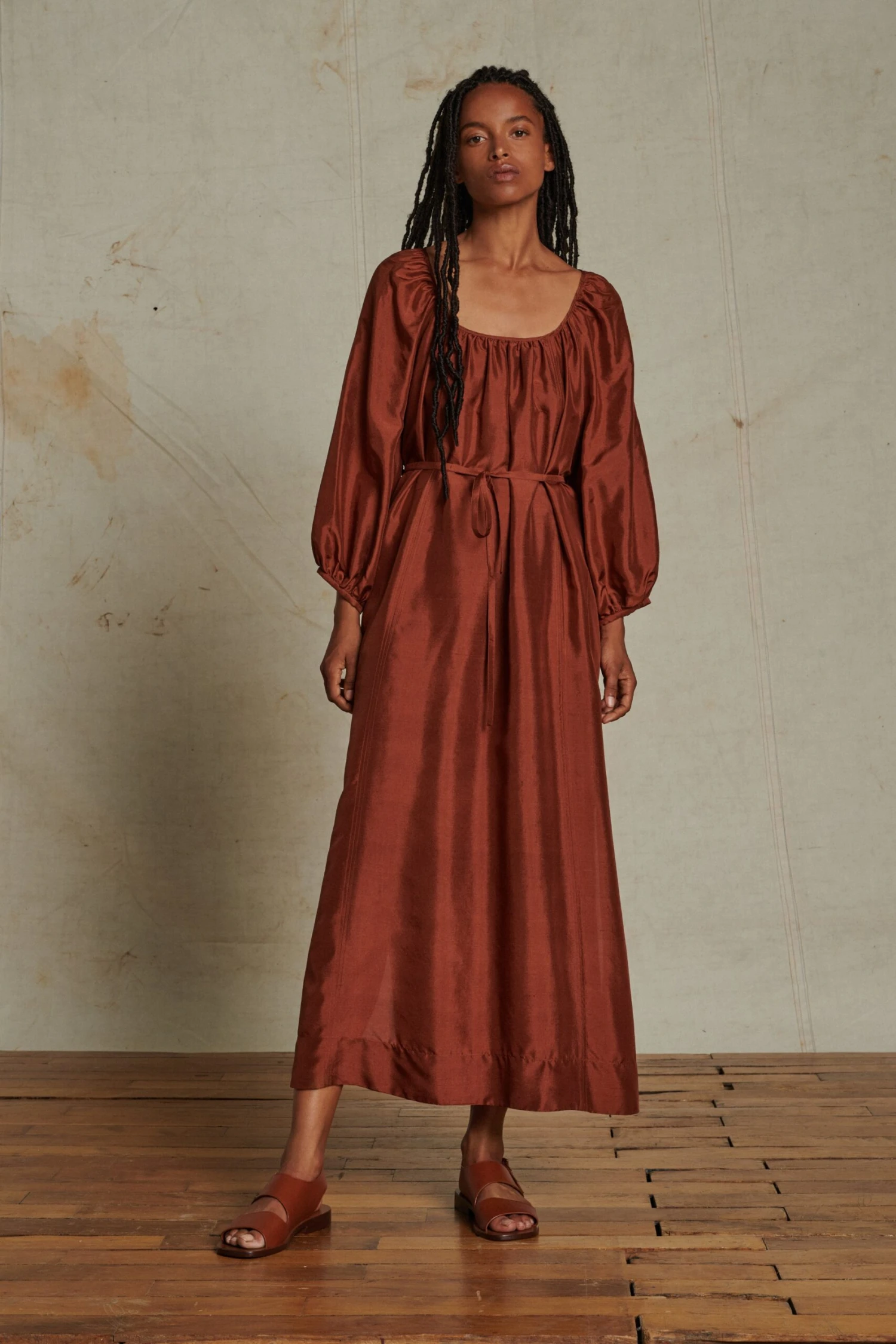 Soeur ROBE ADRIANA 1 Soeur ROBE ADRIANA