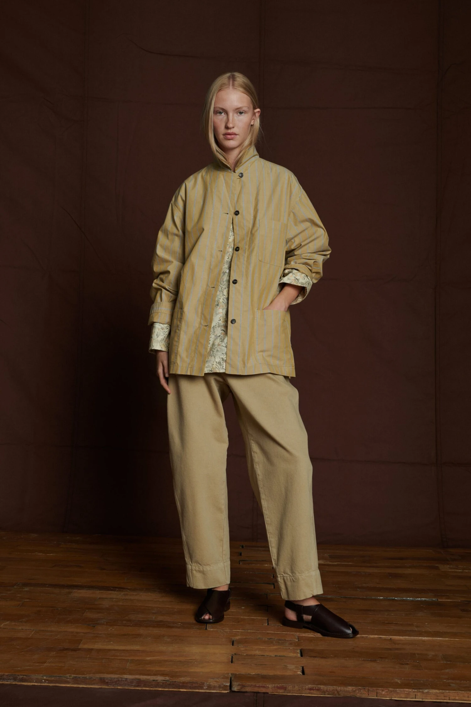 Soeur VESTE ARCHIBALD 1 Soeur VESTE ARCHIBALD