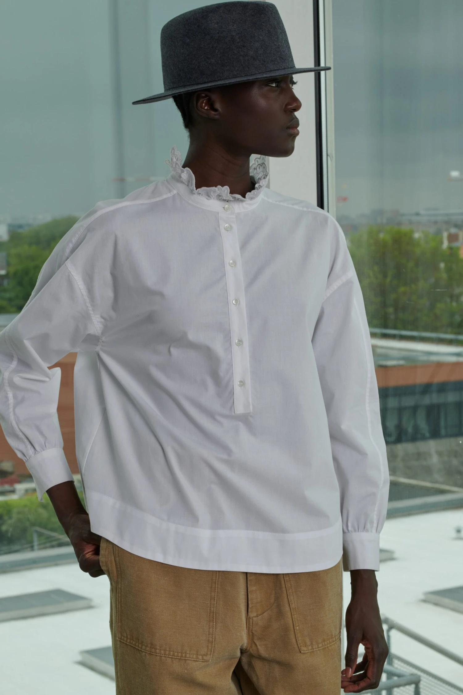 Soeur CHEMISE LOUISE 1 Soeur CHEMISE LOUISE