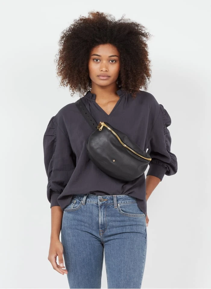 GRANDE LILI - Sac Banane Zippé En Cuir | Noir 2 GRANDE LILI - Sac Banane Zippé En Cuir | Noir – Image 2