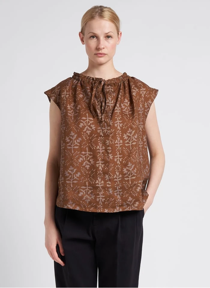 Soeur TANGER - Blouse Col Rond En Lin Flammé | Marron 1 Soeur TANGER - Blouse Col Rond En Lin Flammé | Marron