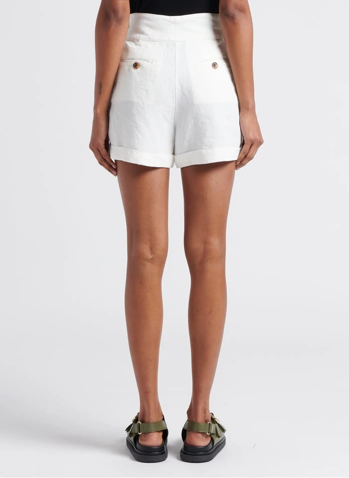 Soeur UTTAM - Short Large En Lin | Blanc 2 Soeur UTTAM - Short Large En Lin | Blanc – Image 2