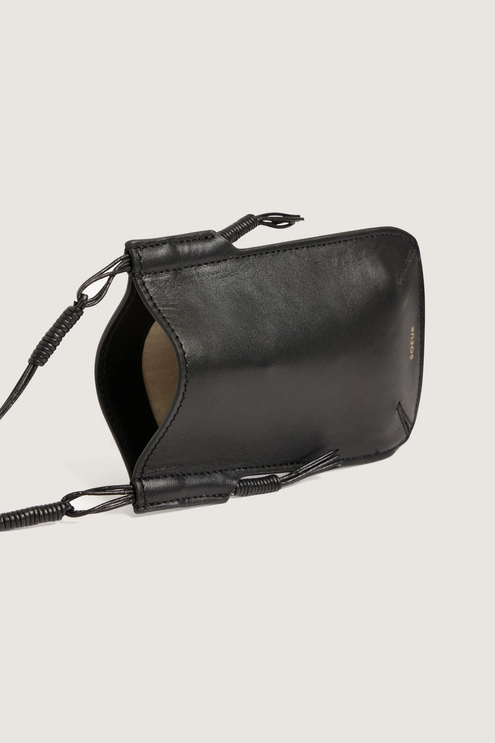 Soeur POCHETTE AMAURY 3 Soeur POCHETTE AMAURY – Image 3